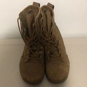 Nike sfb 8” field boots